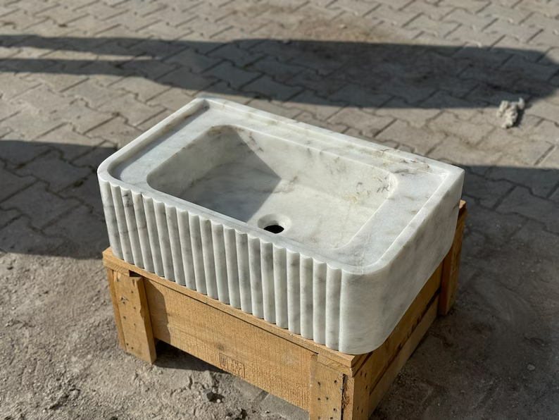 Eadgar Carrara Marble Sink with Ribbed Sides