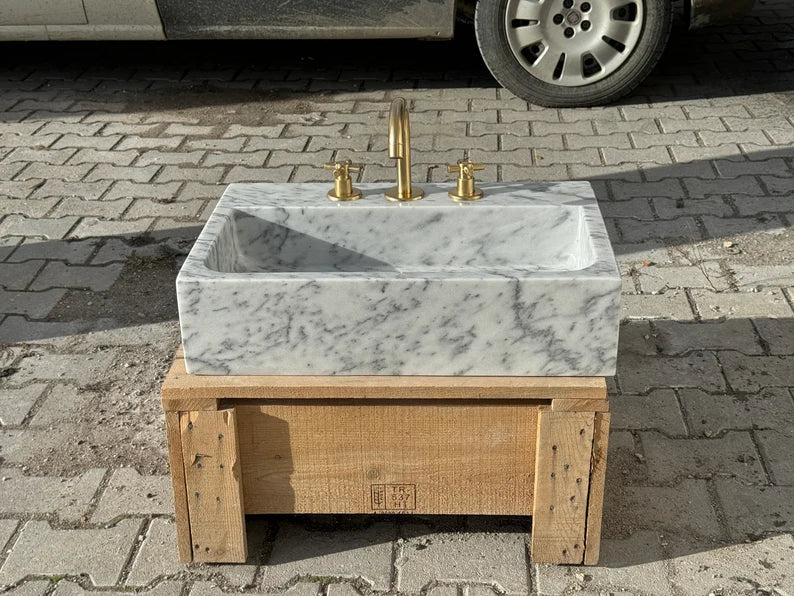 Frédérique Carrara Marble Bathroom Sink