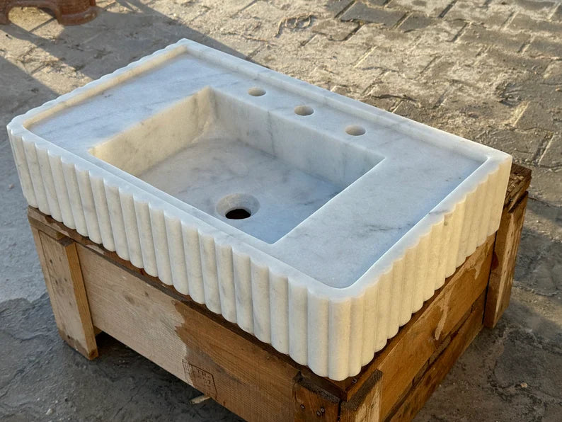 Venise Carrara Marble Sink with Ribbed Sides