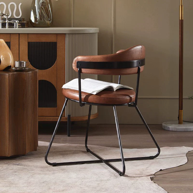 Nordic medieval style leather round chair iron creative dining chair industrial style designer retro backrest study armchair