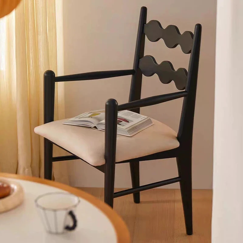 French retro solid wood dining chair home small apartment soft armrest single chair living room net celebrity medieval style backrest chair