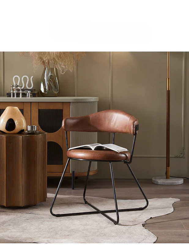 Nordic medieval style leather round chair iron creative dining chair industrial style designer retro backrest study armchair