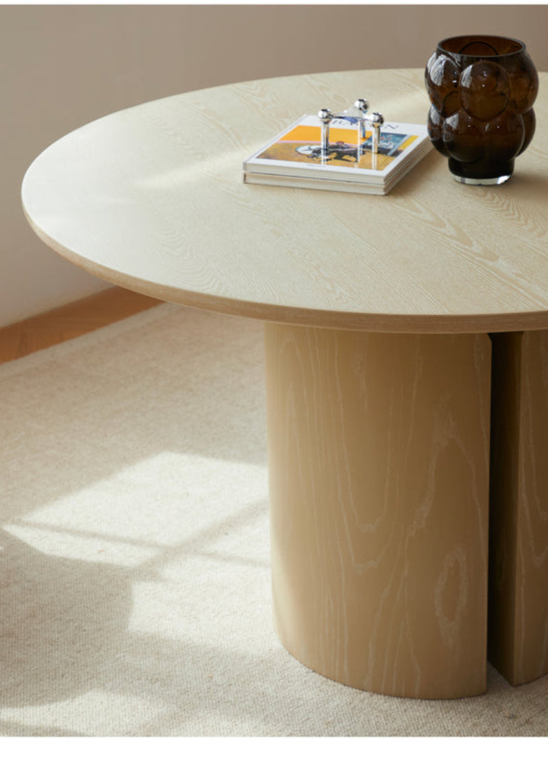 Retro Round Table