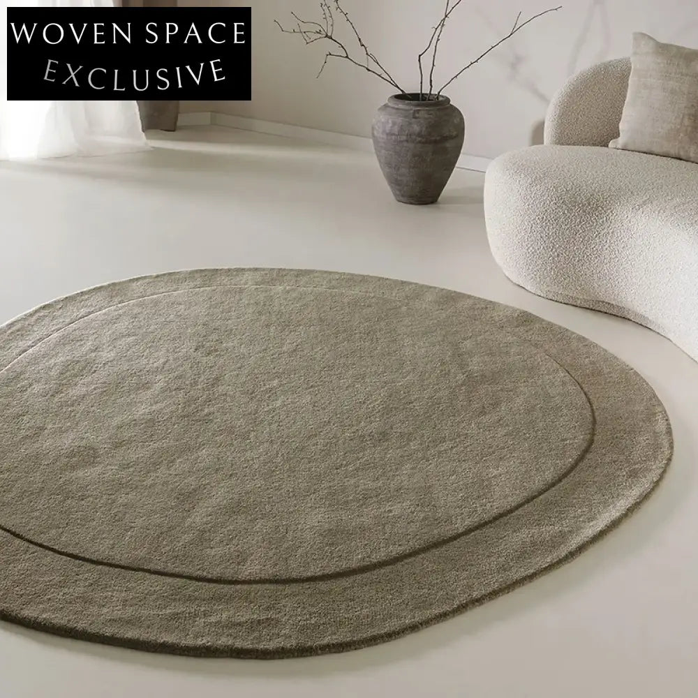 Irregular French Retro Modern High-End Area Rug for Living Room