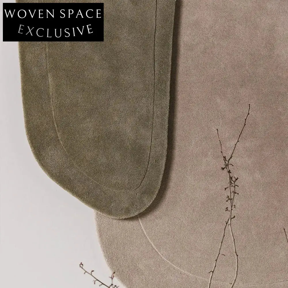 Irregular French Retro Modern High-End Area Rug for Living Room