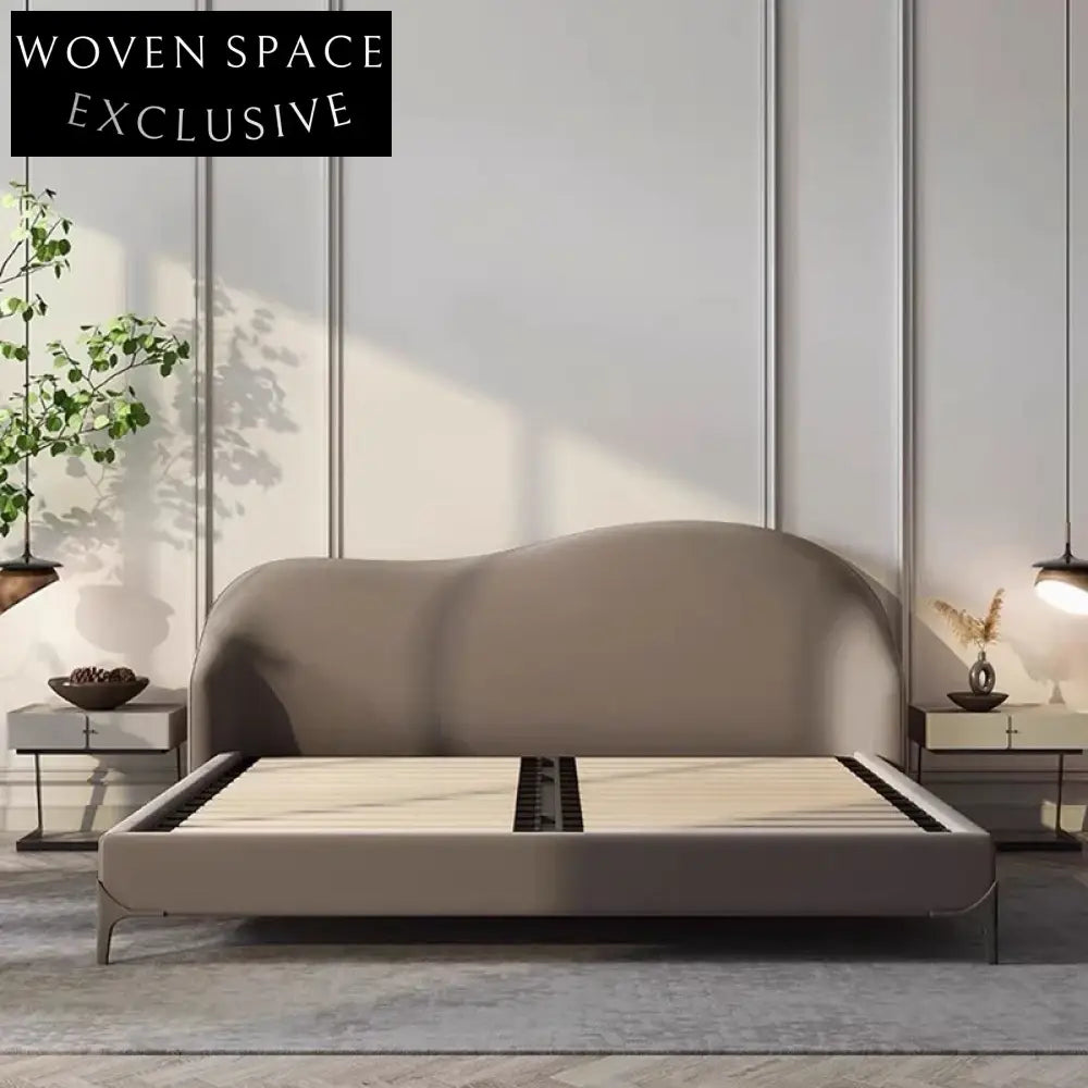 Italian Luxury Fabric Upholstered King Queen Size Platform Bed for Bedroom