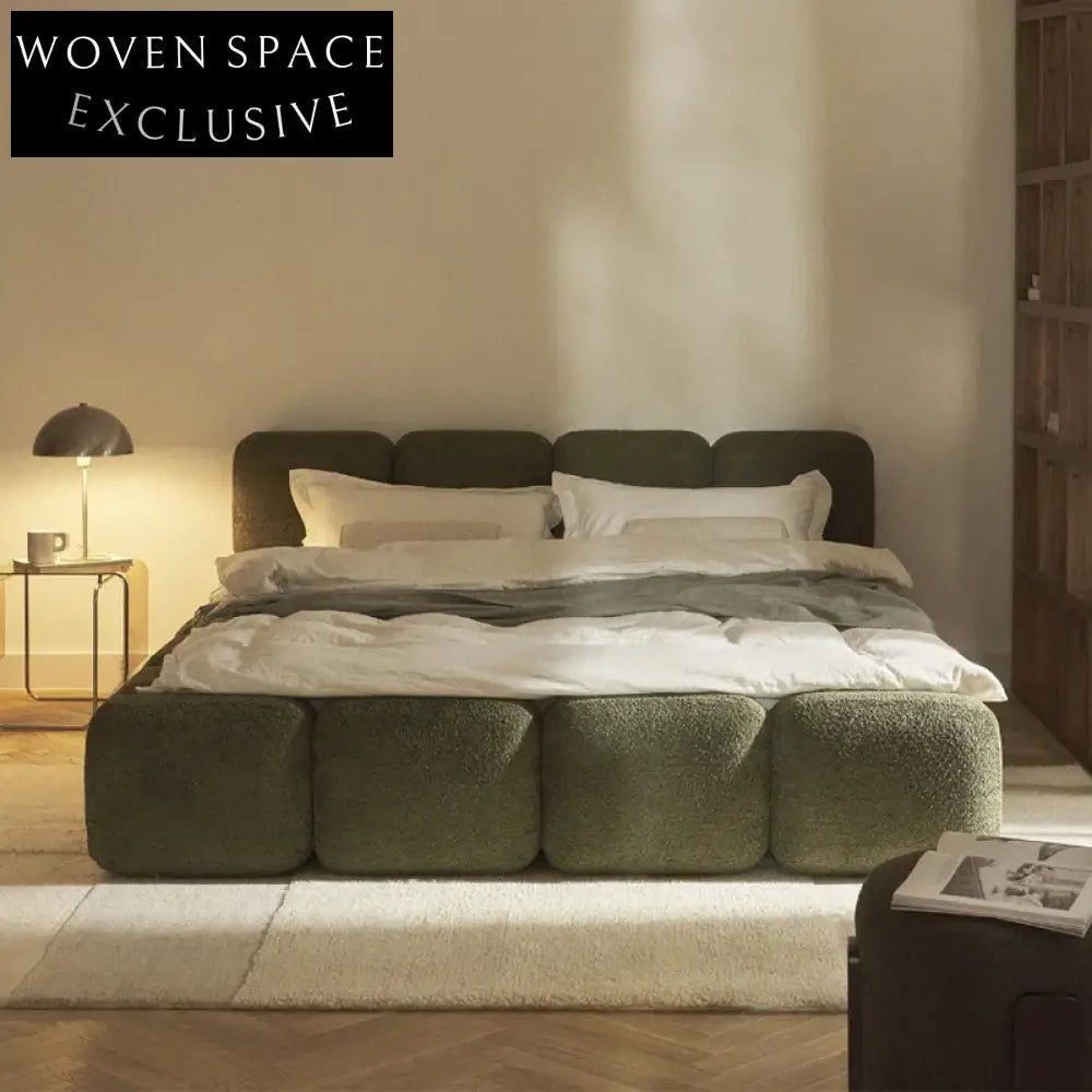 Italian Luxury Teddy Fabric Upholstered King Queen Size Modern Bed