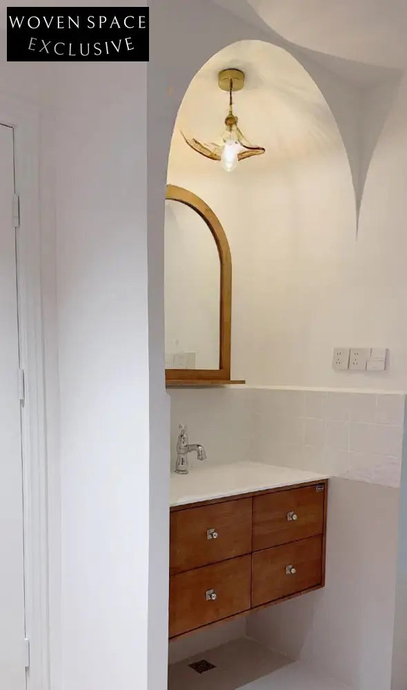 Jack Ancient-Style Oak Bathroom Cabinet with Arched Mirror