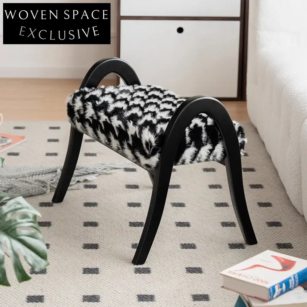 Light Luxury Ash Wood Ottoman: Comfortable Sponge Fabric Footrest for Modern Homes