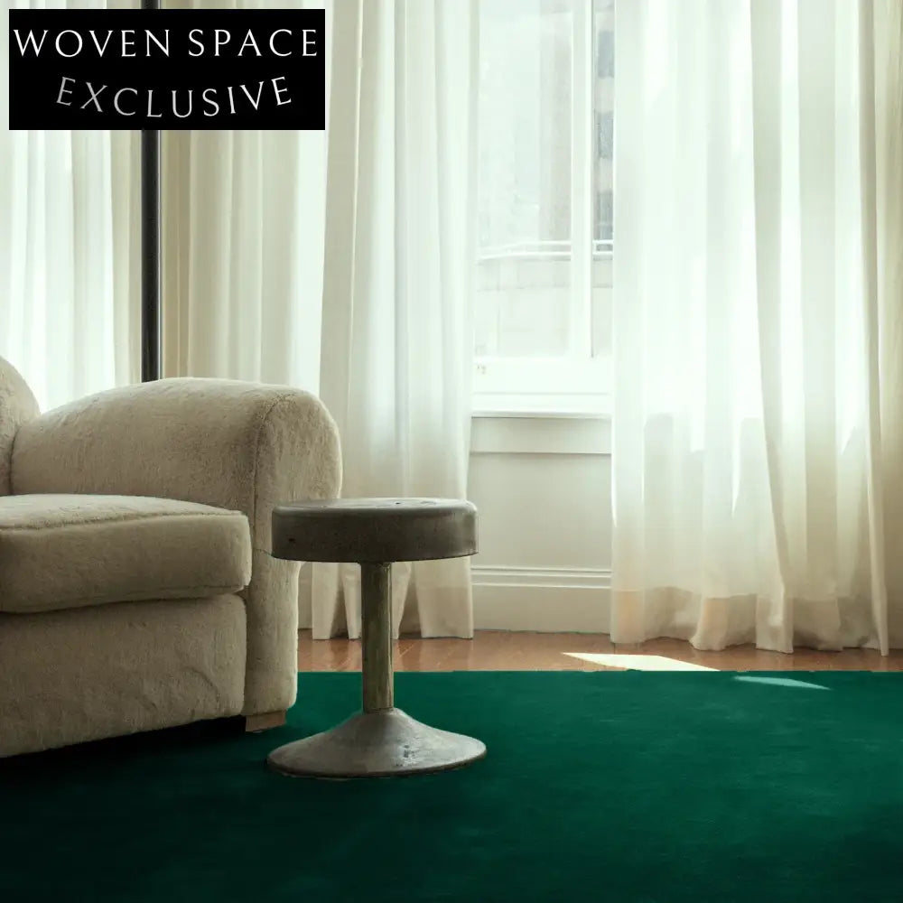 Lush Green Modern Polyester Hand-Knotted Rectangular Area Rug