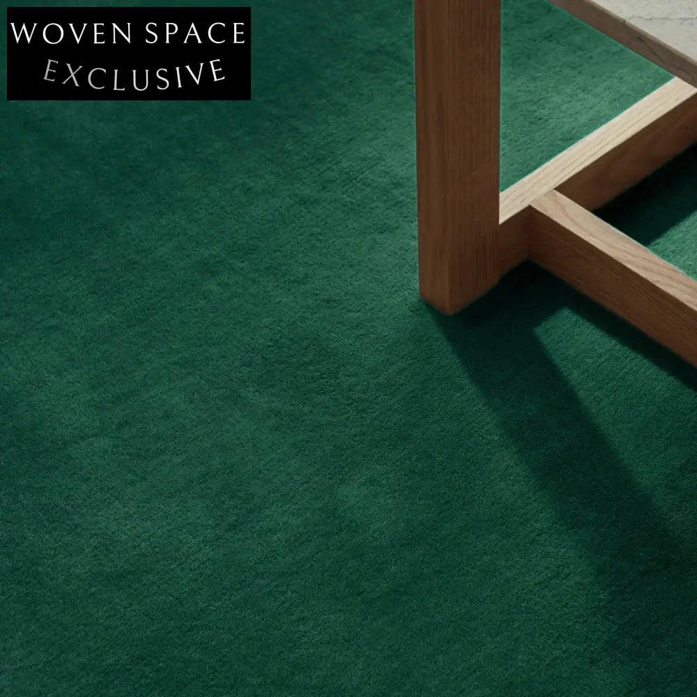 Lush Green Modern Polyester Hand-Knotted Rectangular Area Rug