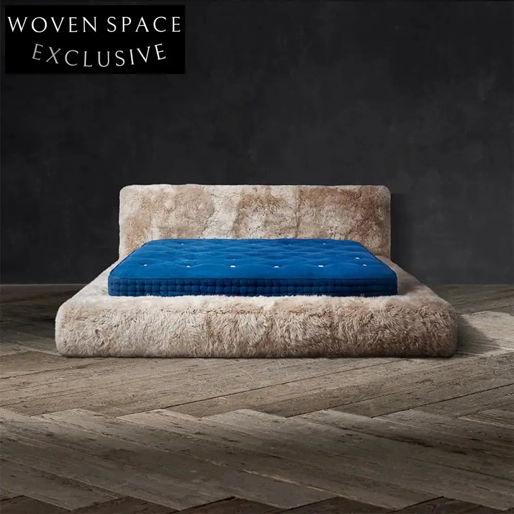 Luxurious Cashmere Fabric Modern King Queen Bed Frame with Solid Pine Wood