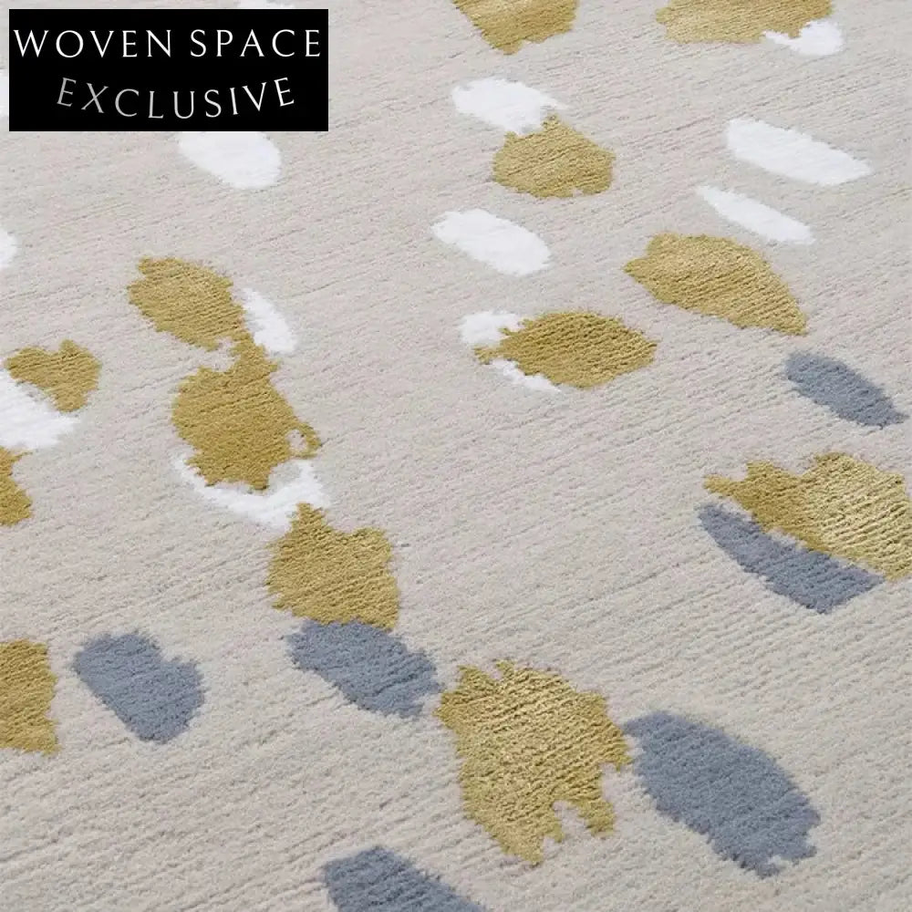 Luxurious Cream Handmade Polyester Modern Living Room Bedroom Area Carpet