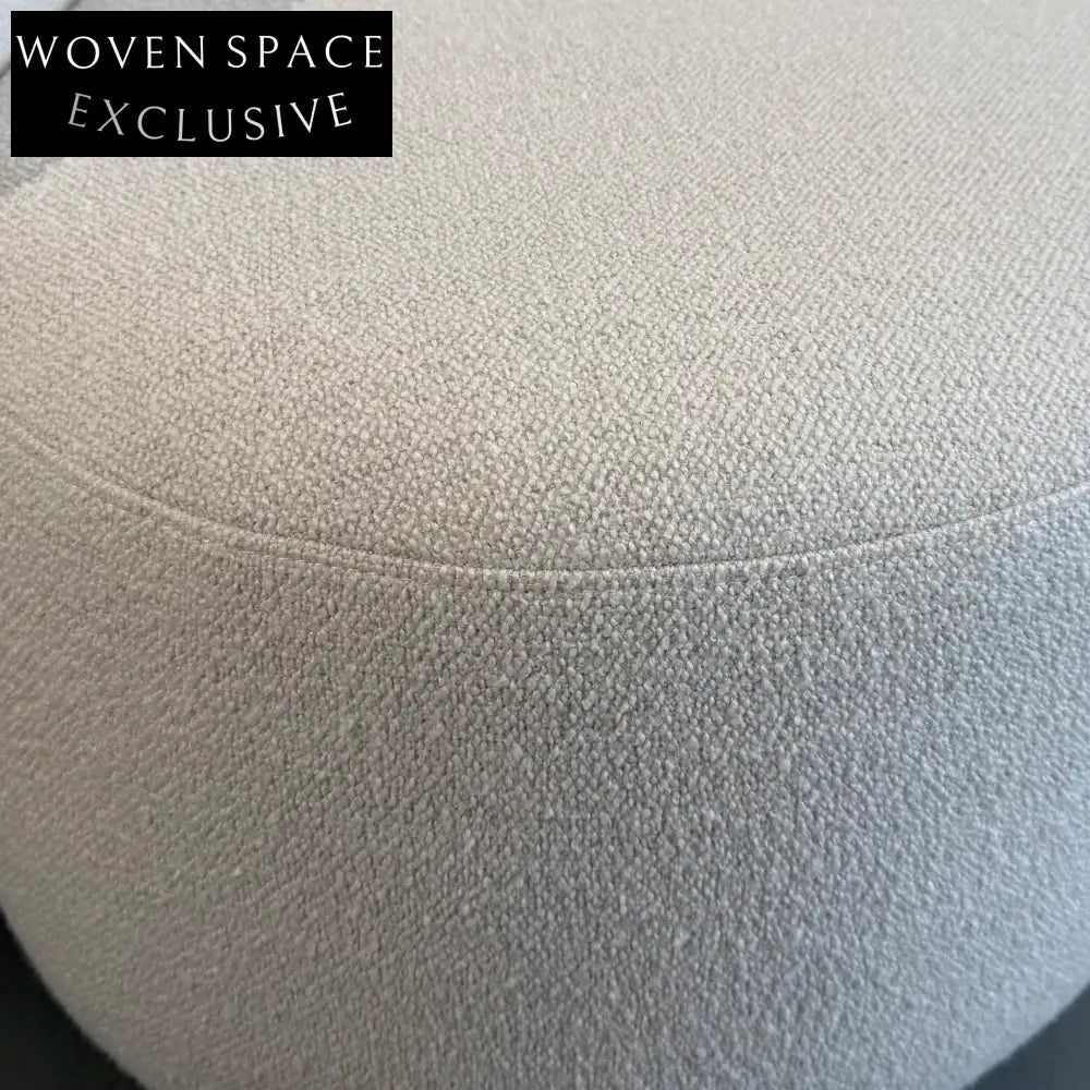 Luxurious Curved Boucle Sofa: Elegant White Upholstery, Modern Design for Living Room