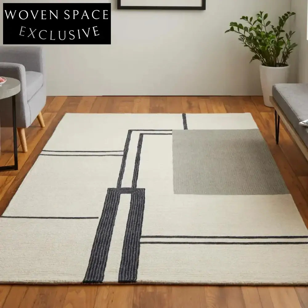 Luxurious Hand-Tufted Polyester Geometric Living Room Area Rug for Modern Homes
