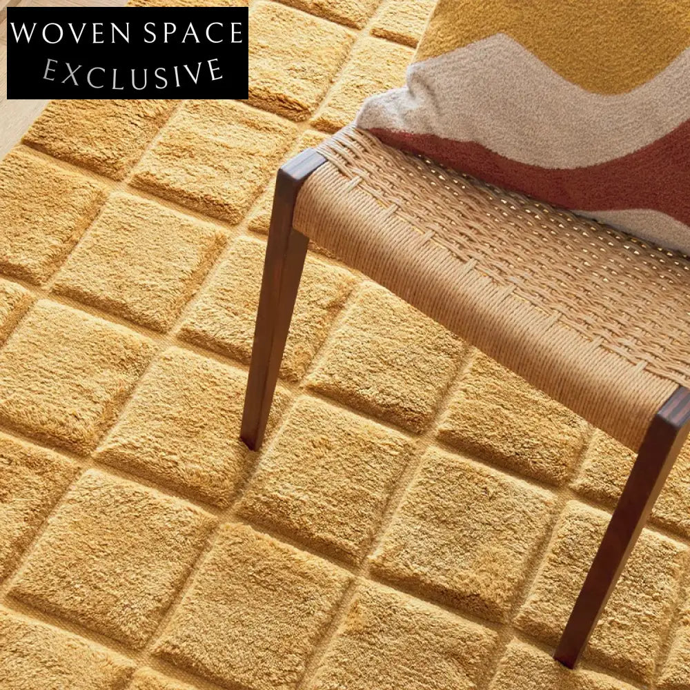 Luxurious Handcrafted Modern Minimalist Area Rug for Living Room Decor