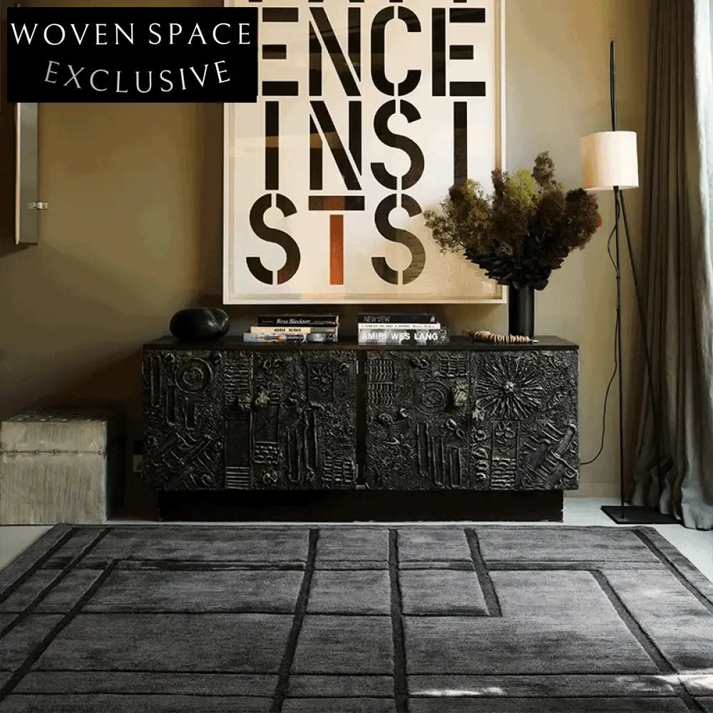 Luxurious Handmade Modern Black Polyester Fiber Area Rug for Living Room