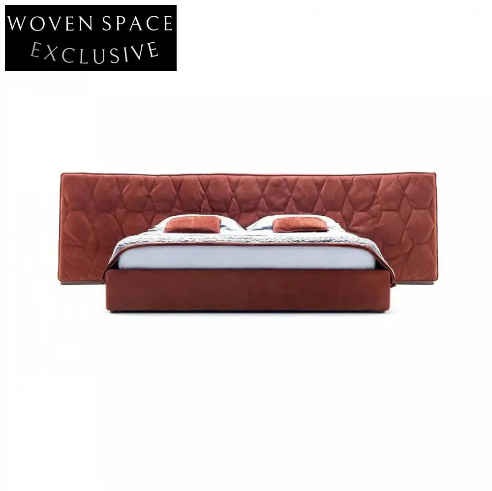 Luxurious Italian Aesthetic Upholstered King Size Capsule Hotel Style Bed