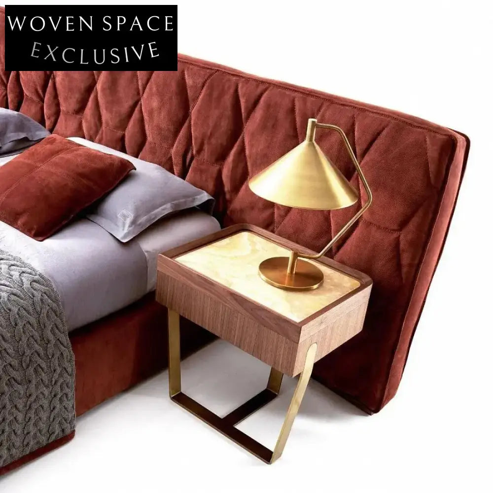 Luxurious Italian Aesthetic Upholstered King Size Capsule Hotel Style Bed