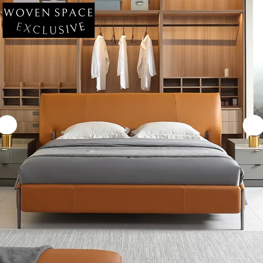 Luxurious Italian Leather Upholstered Solid Wood Frame Master Bedroom Bed