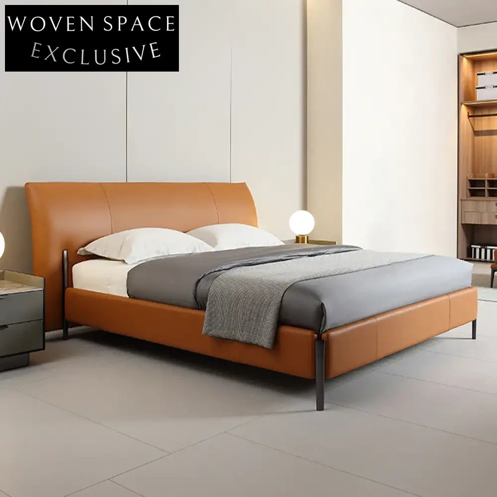 Luxurious Italian Leather Upholstered Solid Wood Frame Master Bedroom Bed