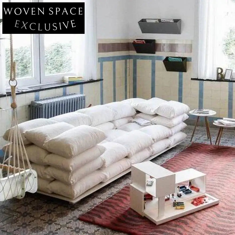 Luxurious Italian Sectional Sofa with Plush Cushions for Modern Living Rooms