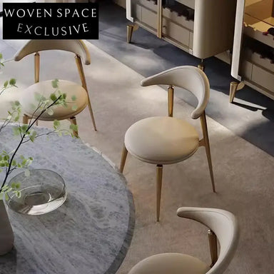 Luxurious Modern Curved Back PU Leather Metal Dining Arm Chair for Hotels