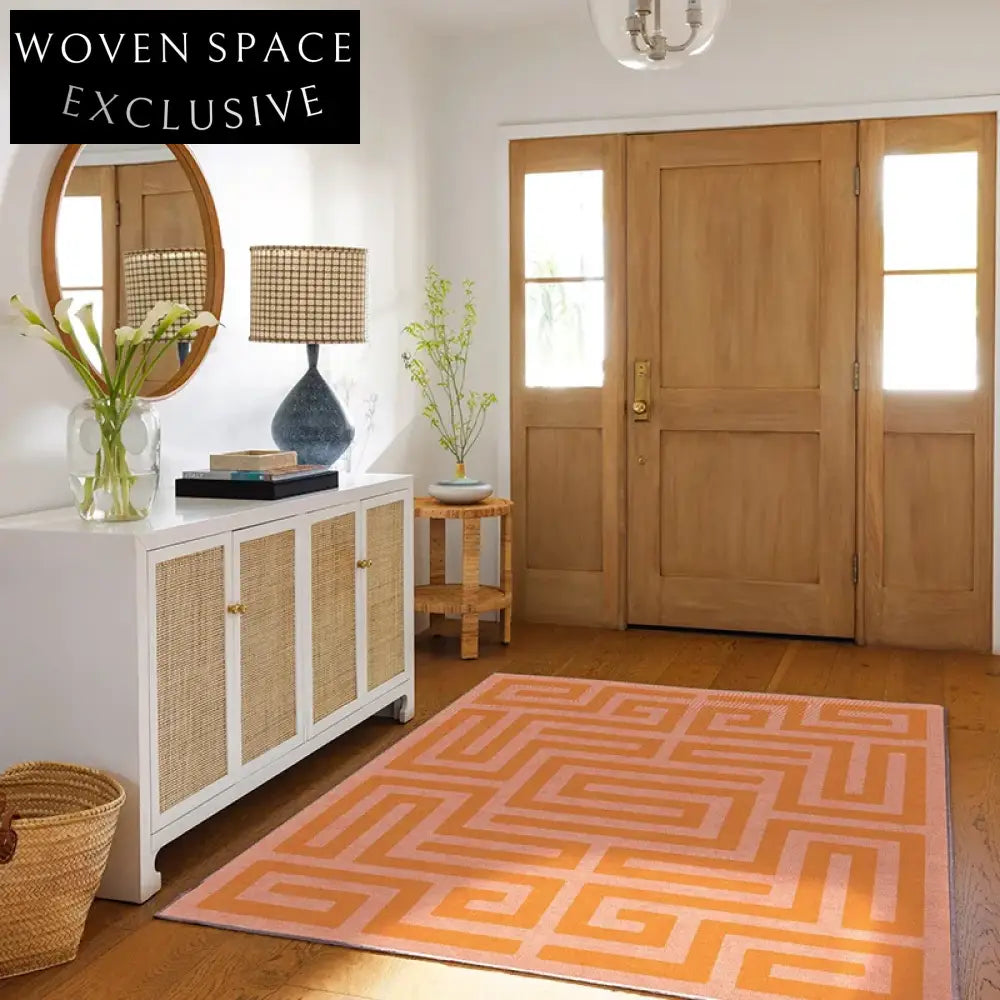 Luxurious Modern Geometric Design Polyester Hand-Tufted Area Rug for Living Room