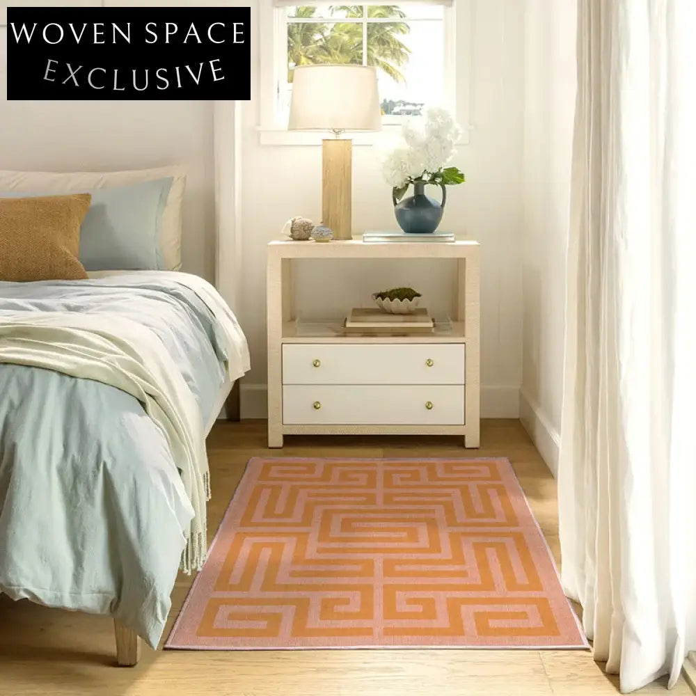 Luxurious Modern Geometric Design Polyester Hand-Tufted Area Rug for Living Room