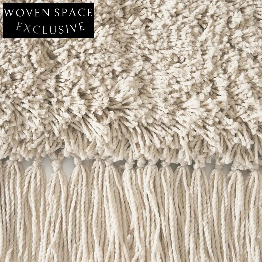 Luxurious Modern Geometric Silk Hand-Tufted Rectangle Carpet for Elegant Home Decor