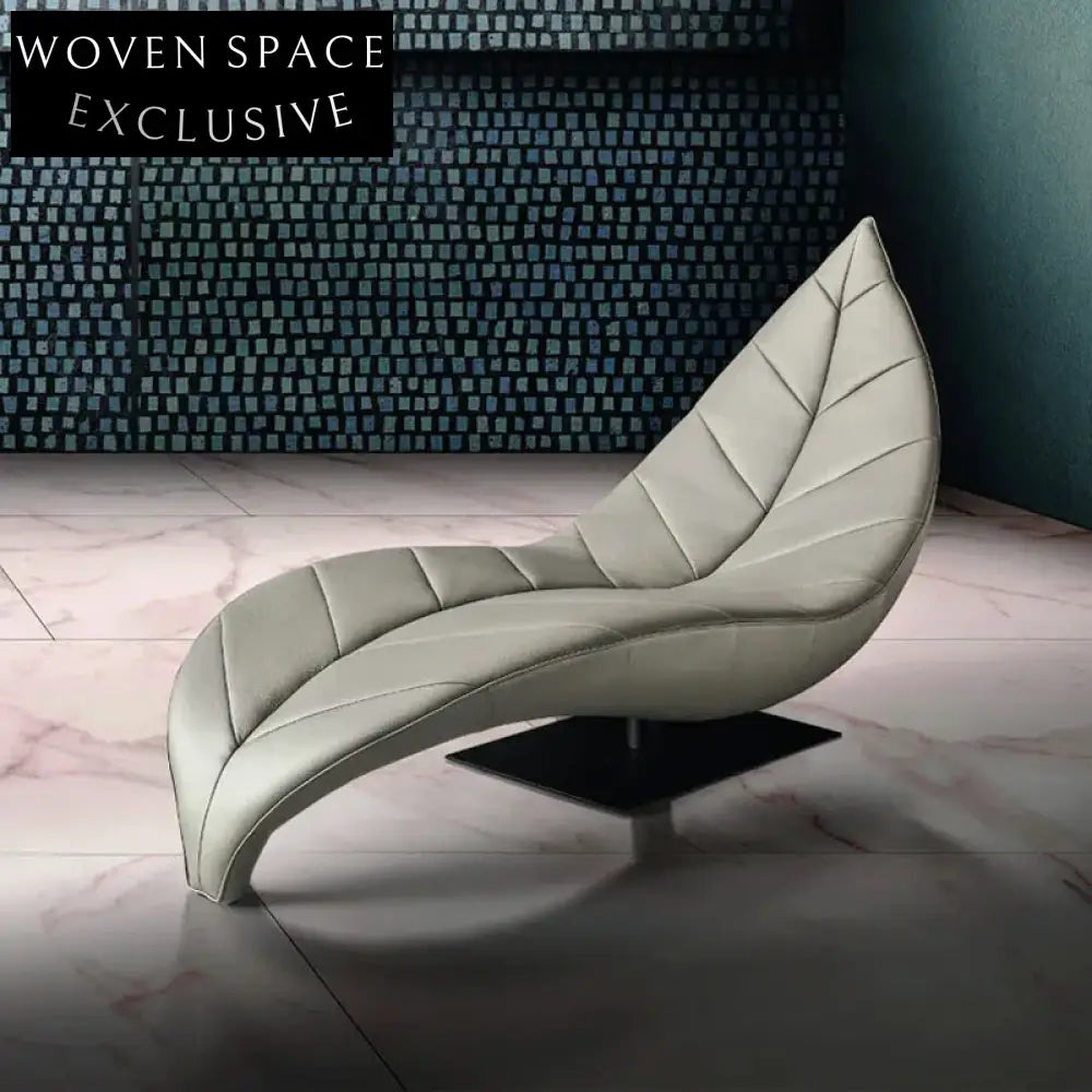 Luxurious Modern Italian Leather Leaf Chaise Lounge Day Bed Sofa