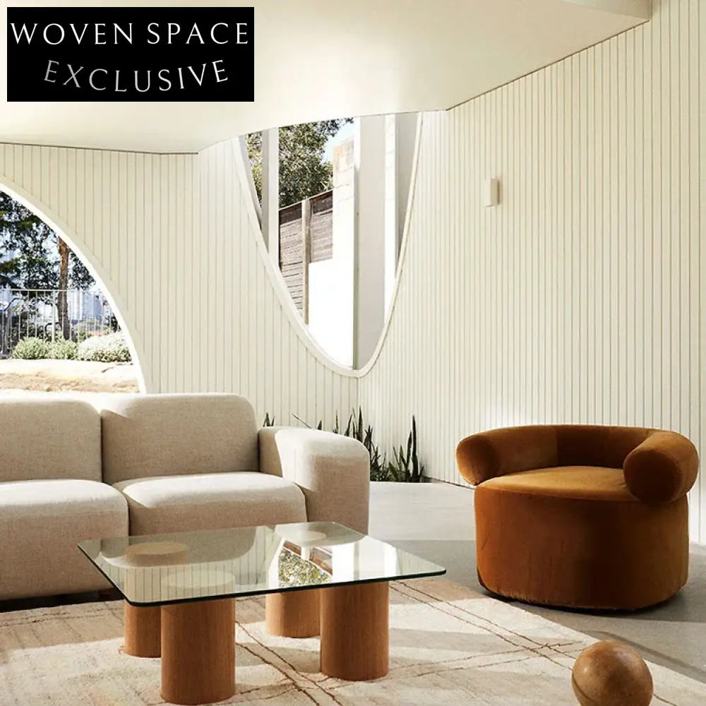 Luxurious Modern Leather Upholstered Living Room Sectional Sofa