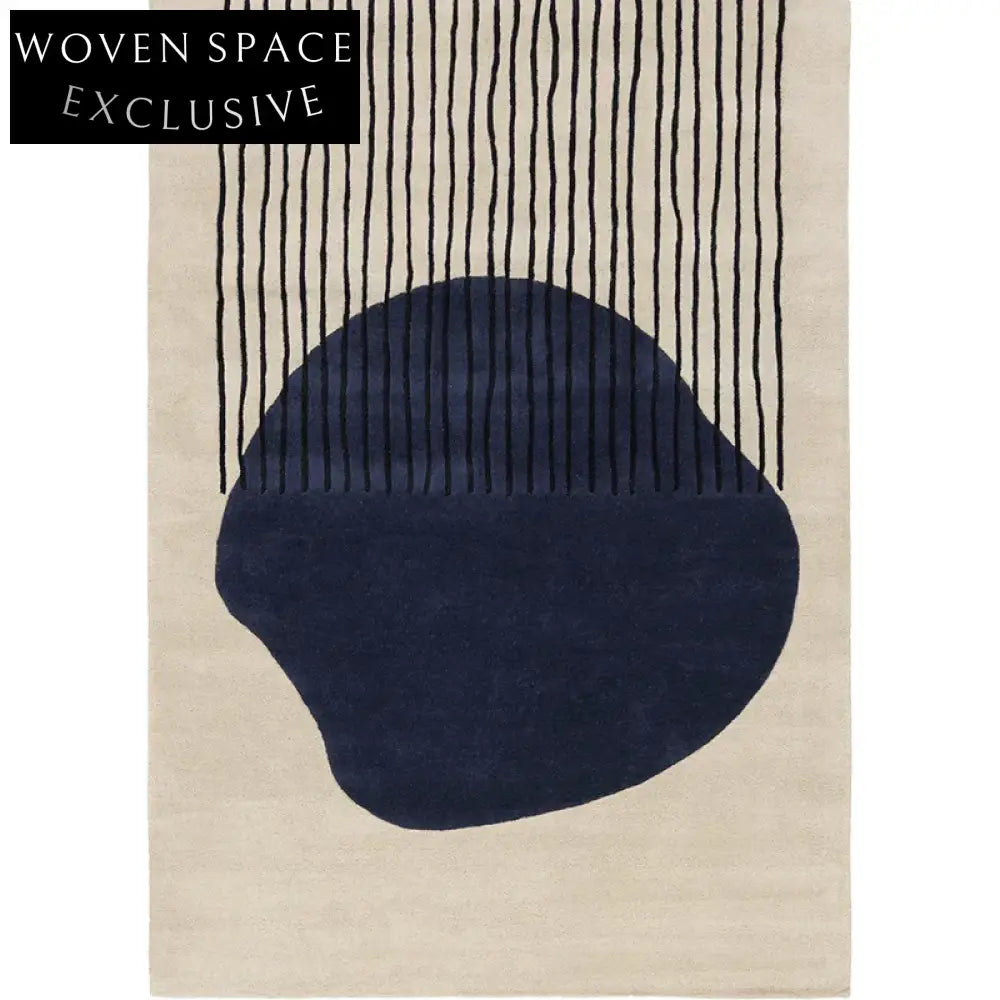 Luxurious Modern Polyester Area Rug for Living Room, Bedroom, Bedside Comfort