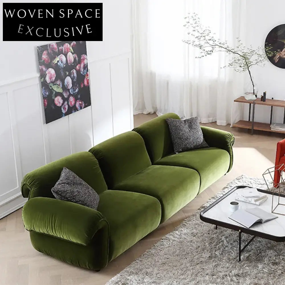 Luxurious Nordic Minimalist Velvet Upholstery Chesterfield Sofa for 4 Seaters