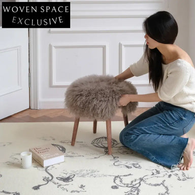 Luxurious Pink Faux Fur Solid Wood Living Room Ottoman Stool