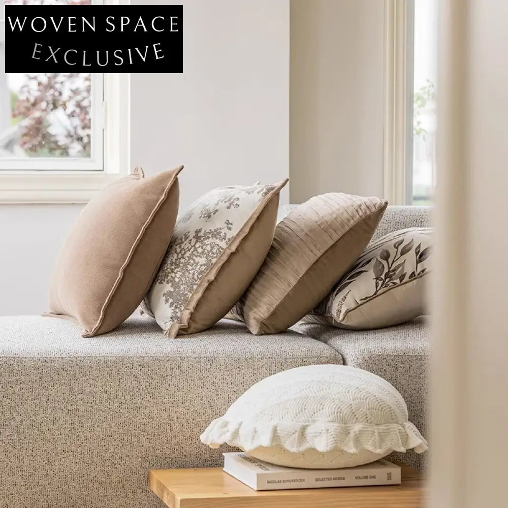 Luxurious Soft Decorative Throw Pillow with Down or PP Cotton Filling