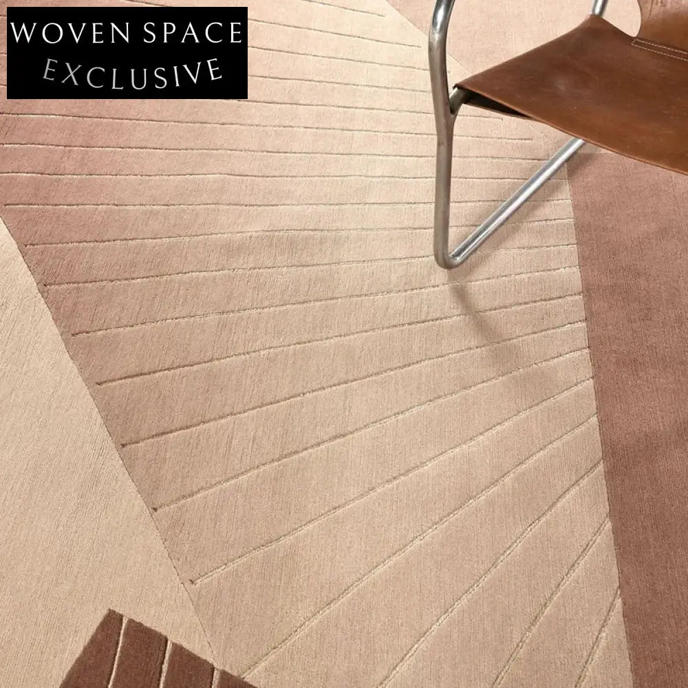 Luxurious Soft Geometric Pattern Polyester Area Rug for Modern Home Decor