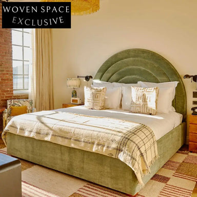 Luxurious Velvet Upholstered Modern Minimalist King Size Platform Bed