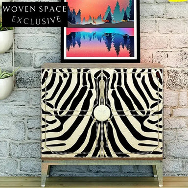 Luxury Birch Wood Entryway Hallway Side Cabinet for Elegant Living Room Space