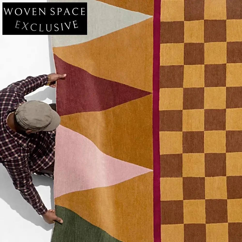 Luxury Custom Handmade American Retro Geometric Polyester Area Rug for Living Rooms