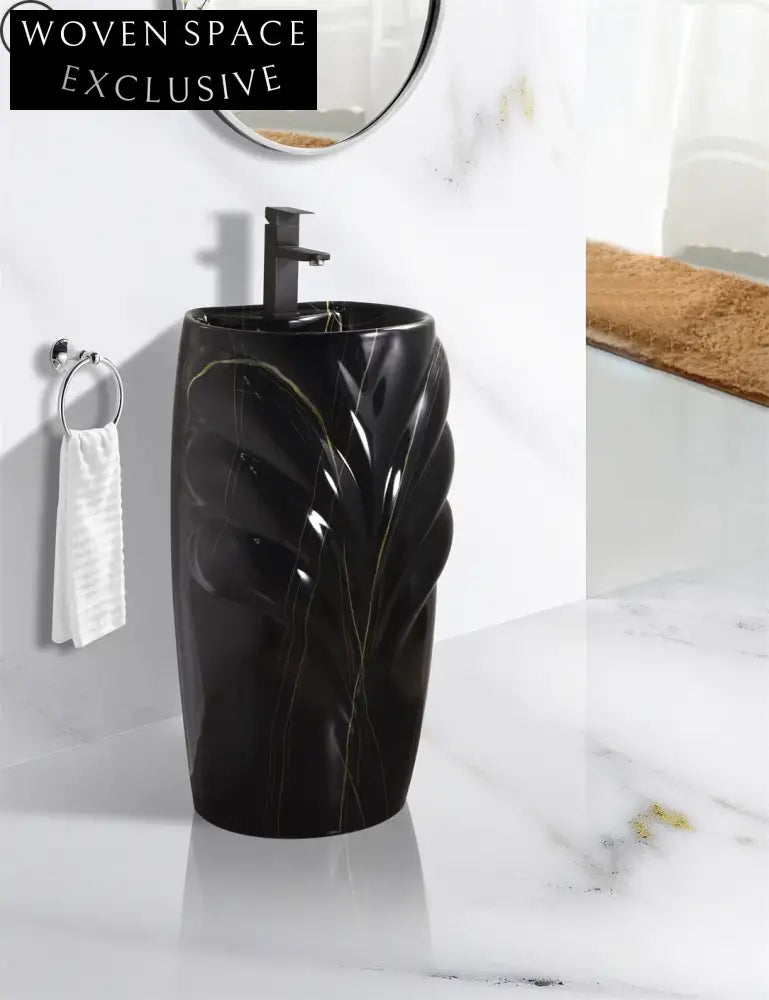 Luxury Electroplate Ceramic Free Standing Modern One-Piece Pedestal Bathroom Sink