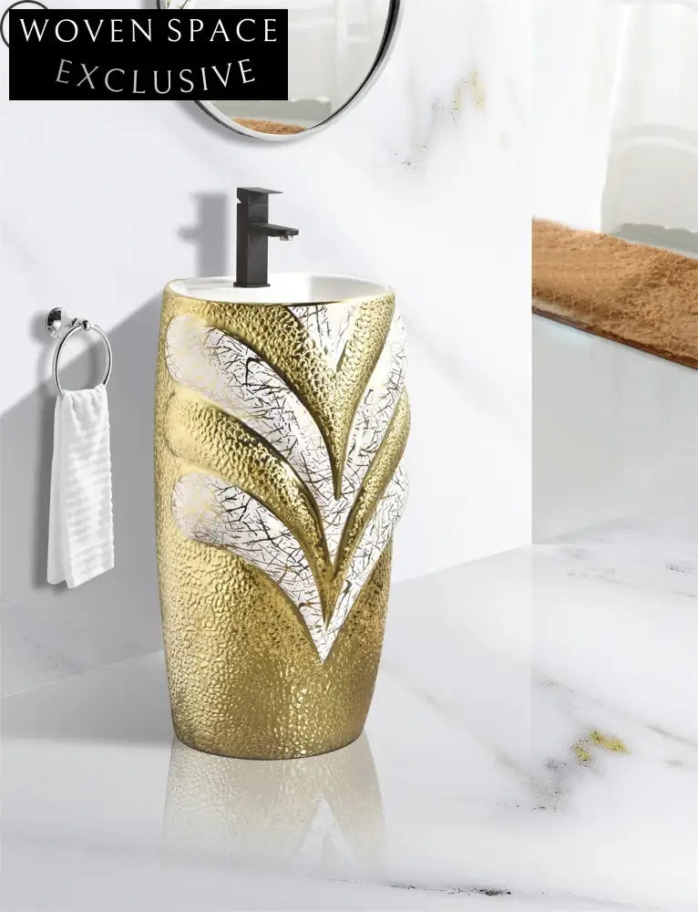 Luxury Electroplate Ceramic Free Standing Modern One-Piece Pedestal Bathroom Sink