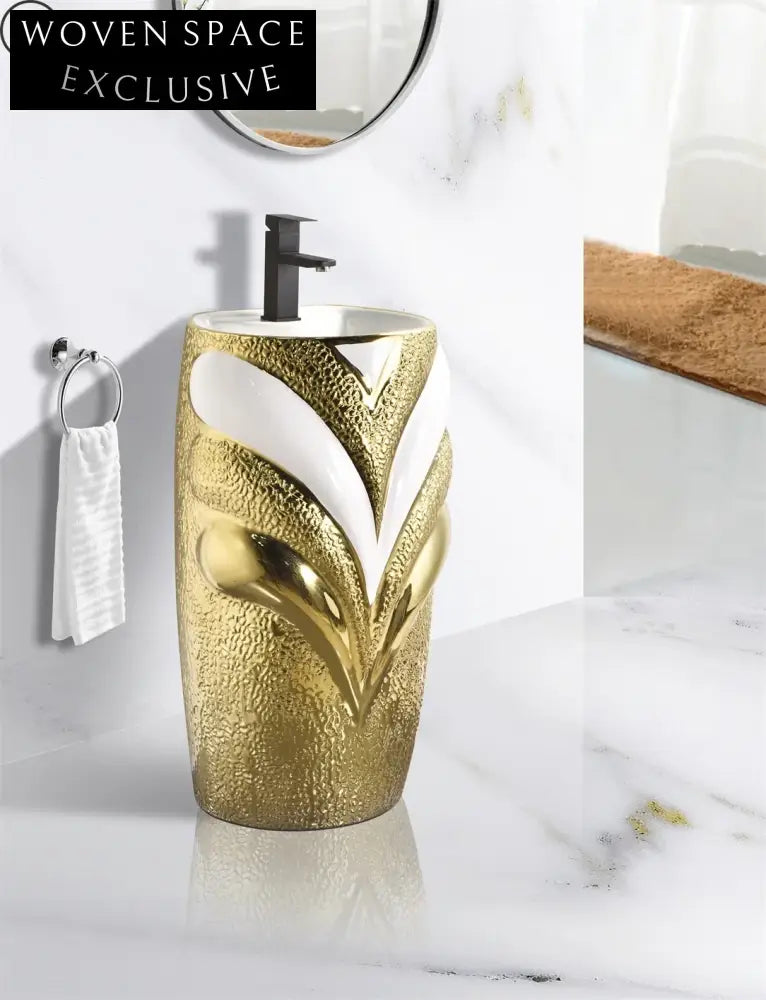 Luxury Electroplate Ceramic Free Standing Modern One-Piece Pedestal Bathroom Sink