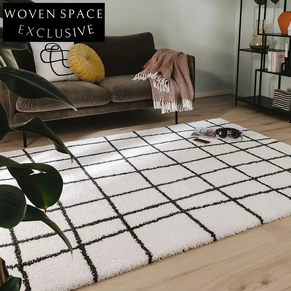 Luxury Hand-Tufted Modern Ivory Irregular Shape Washable Polyester Area Rug