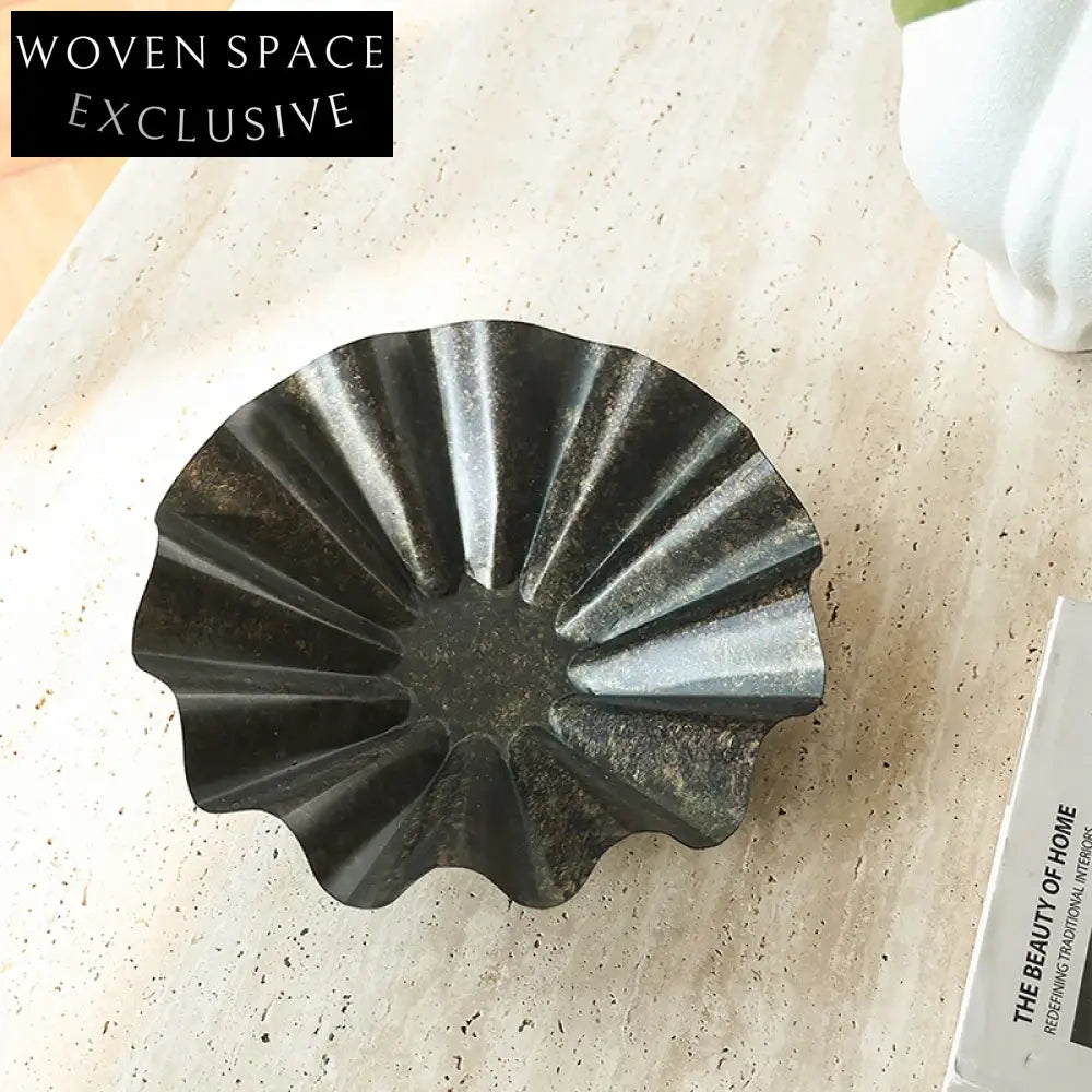 Luxury Irregular Brass Metal Decorative Coffee Table Fruit Tray Ornament