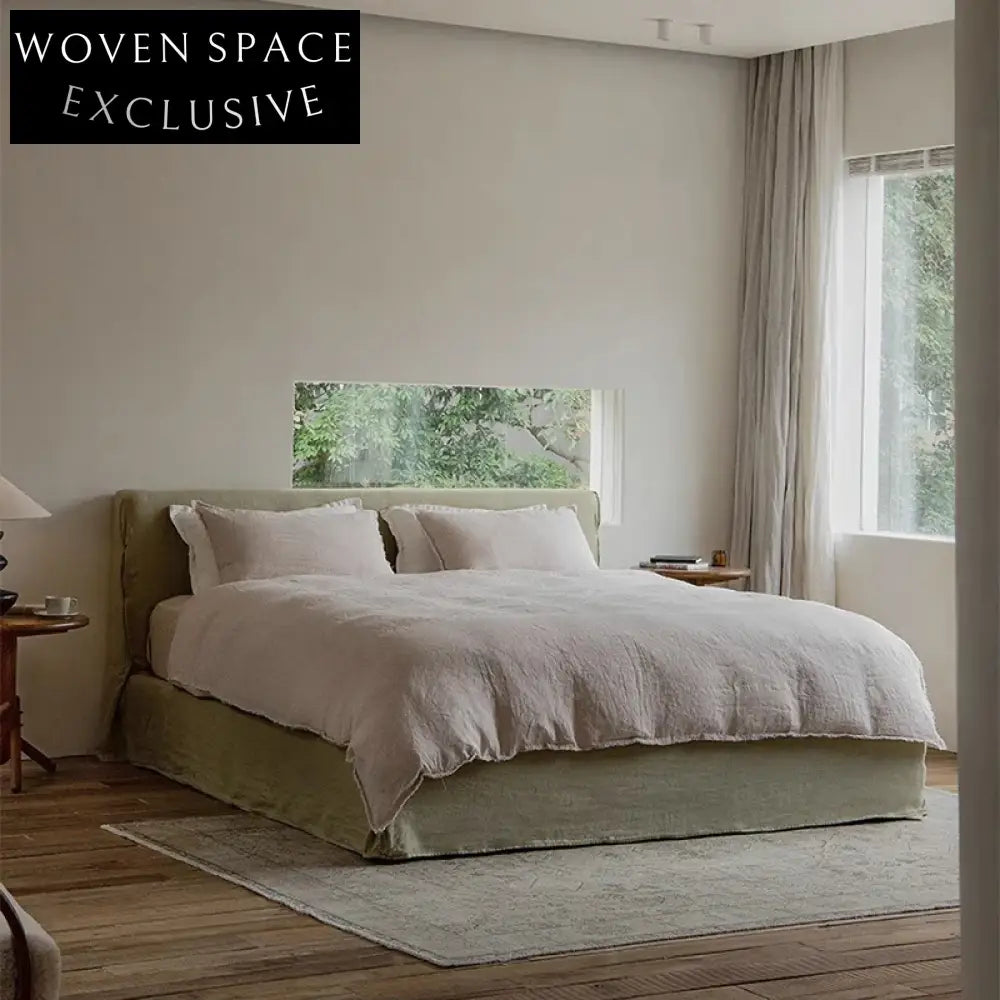 Luxury Minimalist Soft Upholstered Bed Frame for Hotel Home Bedroom