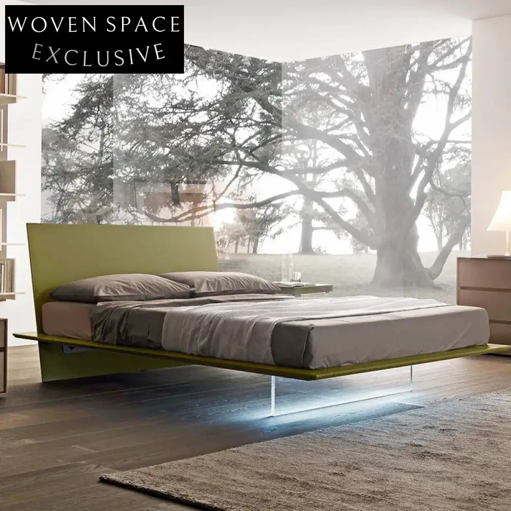 Luxury Queen Size Bedroom Bed with Horse Saddle Leather and Wooden Frame