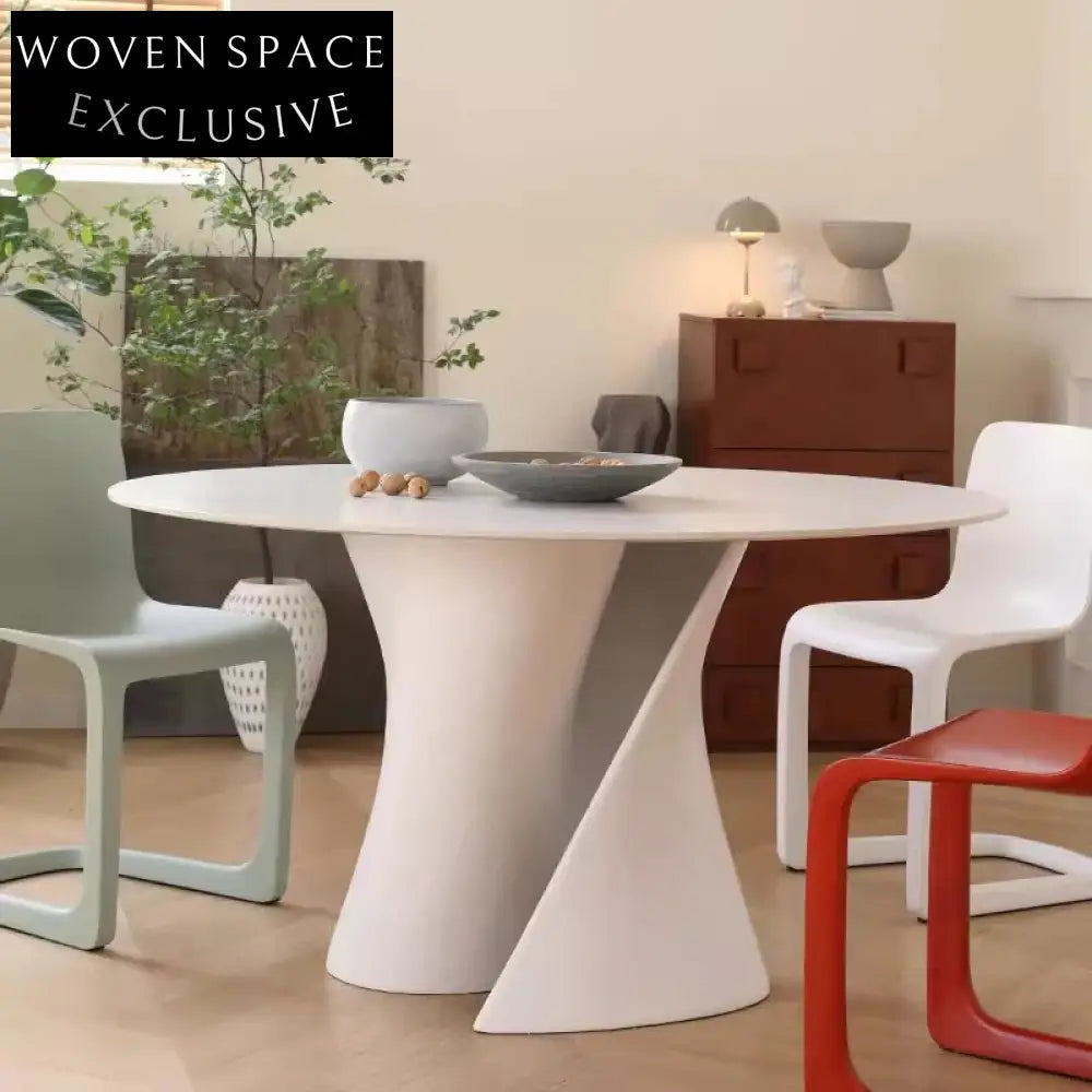 Luxury Round 4-Seater Sintered Stone Marble Top Dining Table for Modern Homes