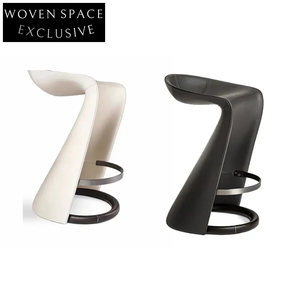 Luxury Saddle Leather Bar Stool with Solid Wood Frame for Kitchens