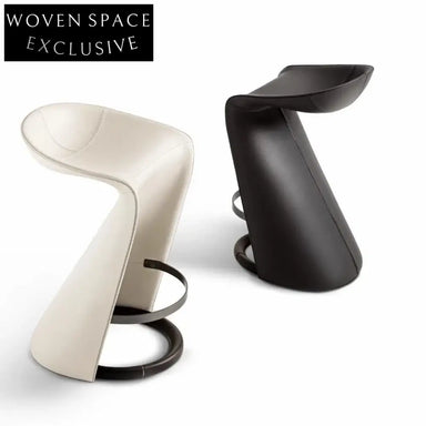 Luxury Saddle Leather Bar Stool with Solid Wood Frame for Kitchens